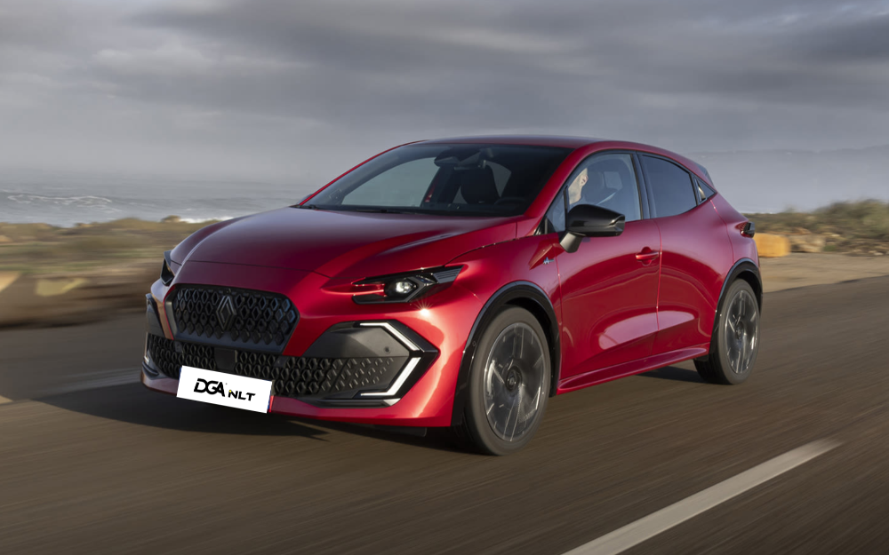 noleggio lungo termine Renault CLIO